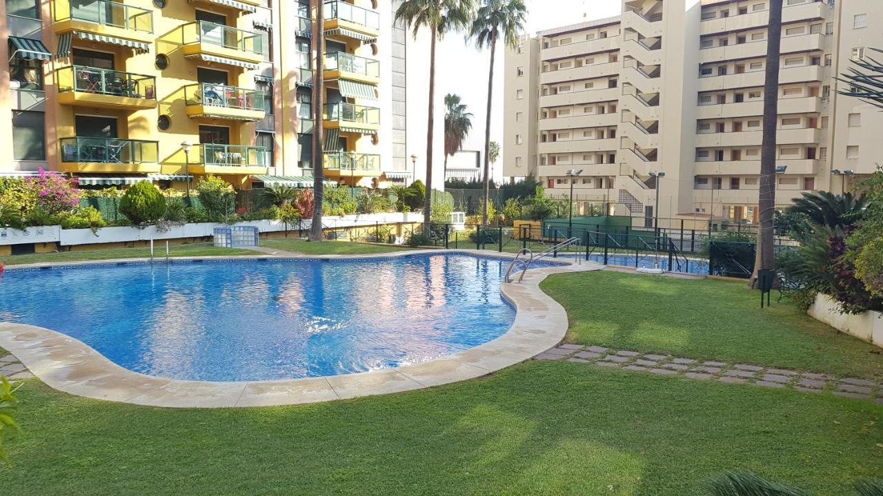Impresionante Primera Linea De Playa, Bajondillo Beach Torremolinos Luaran gambar