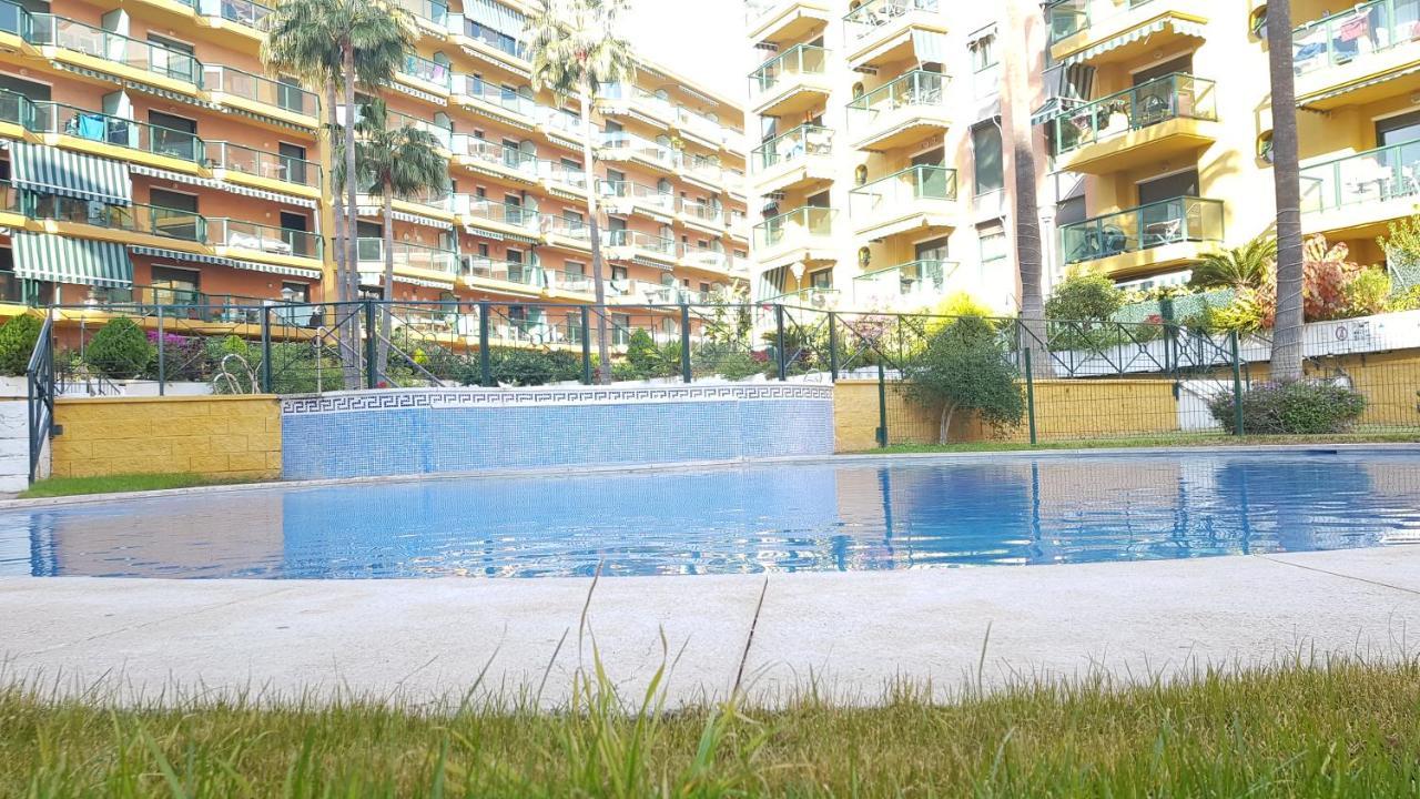 Impresionante Primera Linea De Playa, Bajondillo Beach Torremolinos Luaran gambar