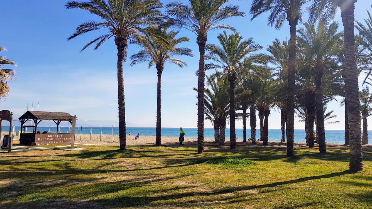 Impresionante Primera Linea De Playa, Bajondillo Beach Torremolinos Luaran gambar